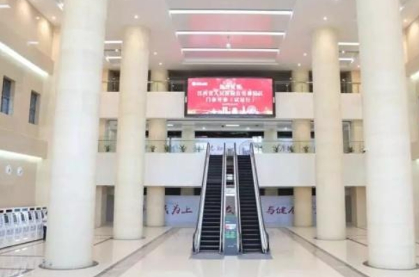 郑州市董斌吸脂技术等级怎么样?90天案例&价目表